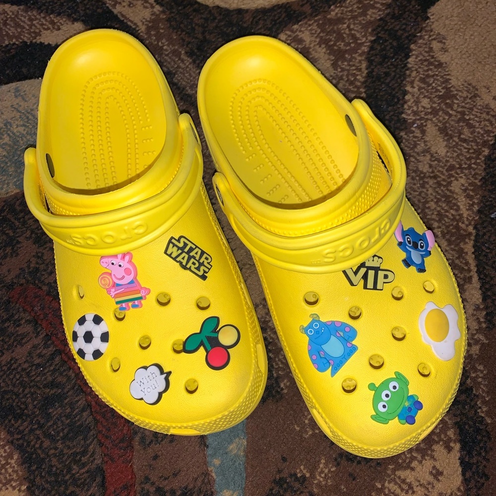 Crocs sz 8 men 10 women